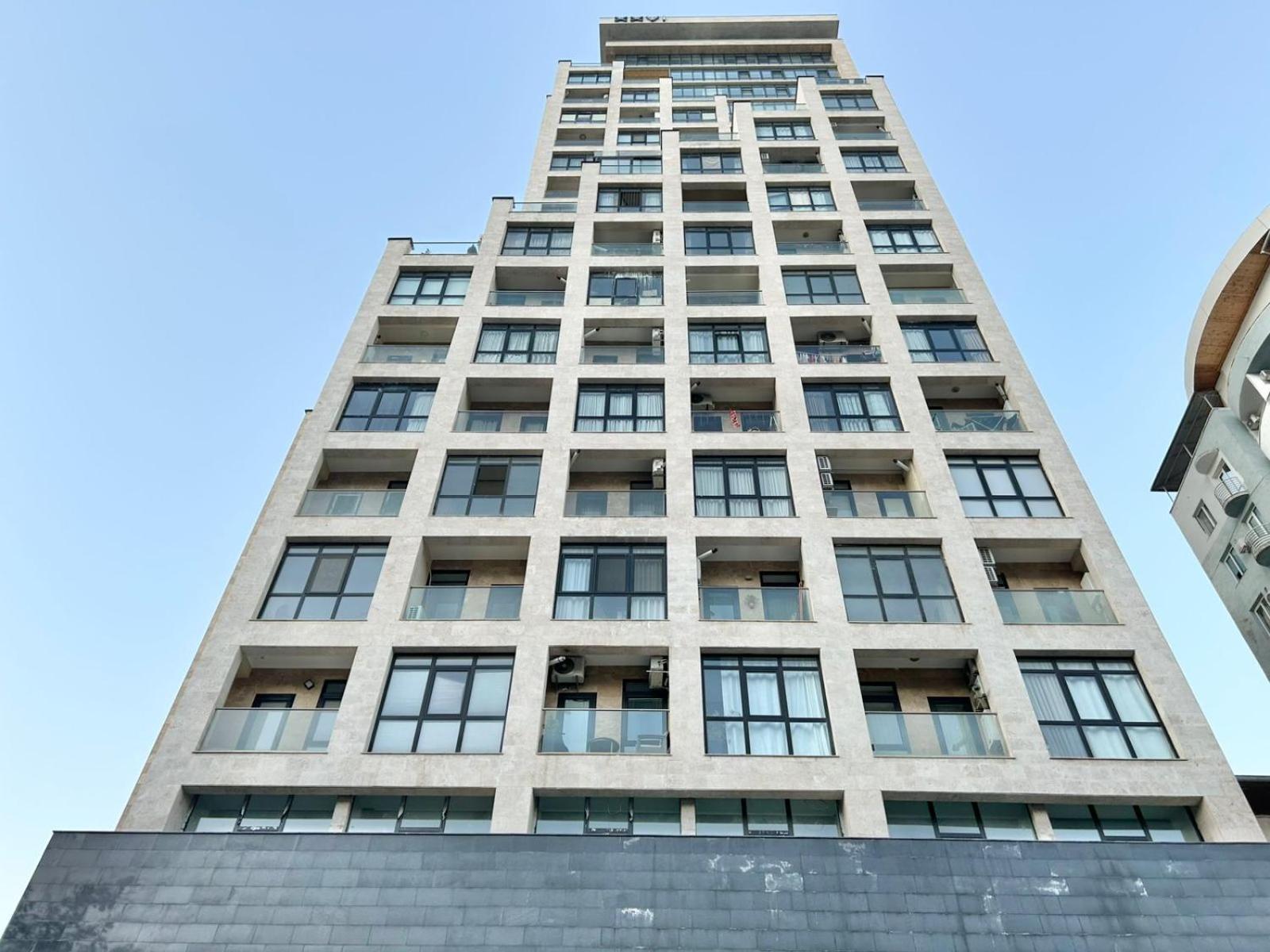 City Center - Next To Holiday Inn -2Br Apartment Tbilisi Eksteriør billede
